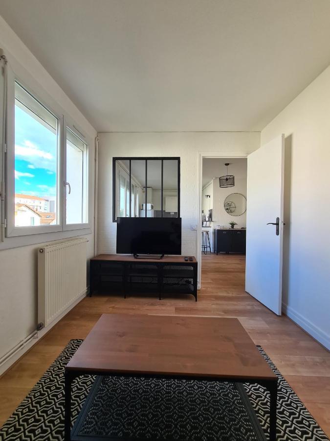 T2 Renove Avec Parking Gratuit Sur Place Apartman Valence  Kültér fotó