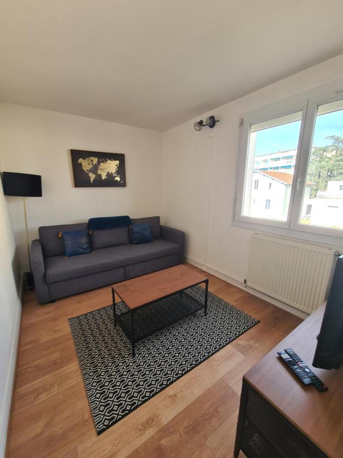 T2 Renove Avec Parking Gratuit Sur Place Apartman Valence  Kültér fotó